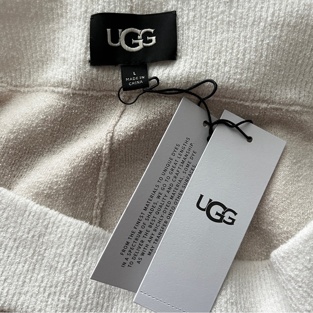 UGG Maliah Knit High Rise Shorts 1138611 Off-White Light Tan L NWT - Picture 4 of 8